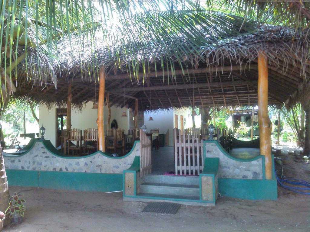 Fishermens Lodge & Restaurant Ranna Εξωτερικό φωτογραφία